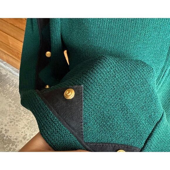 St. John Collection Jacket and Tank Set - Picture 7 of 12